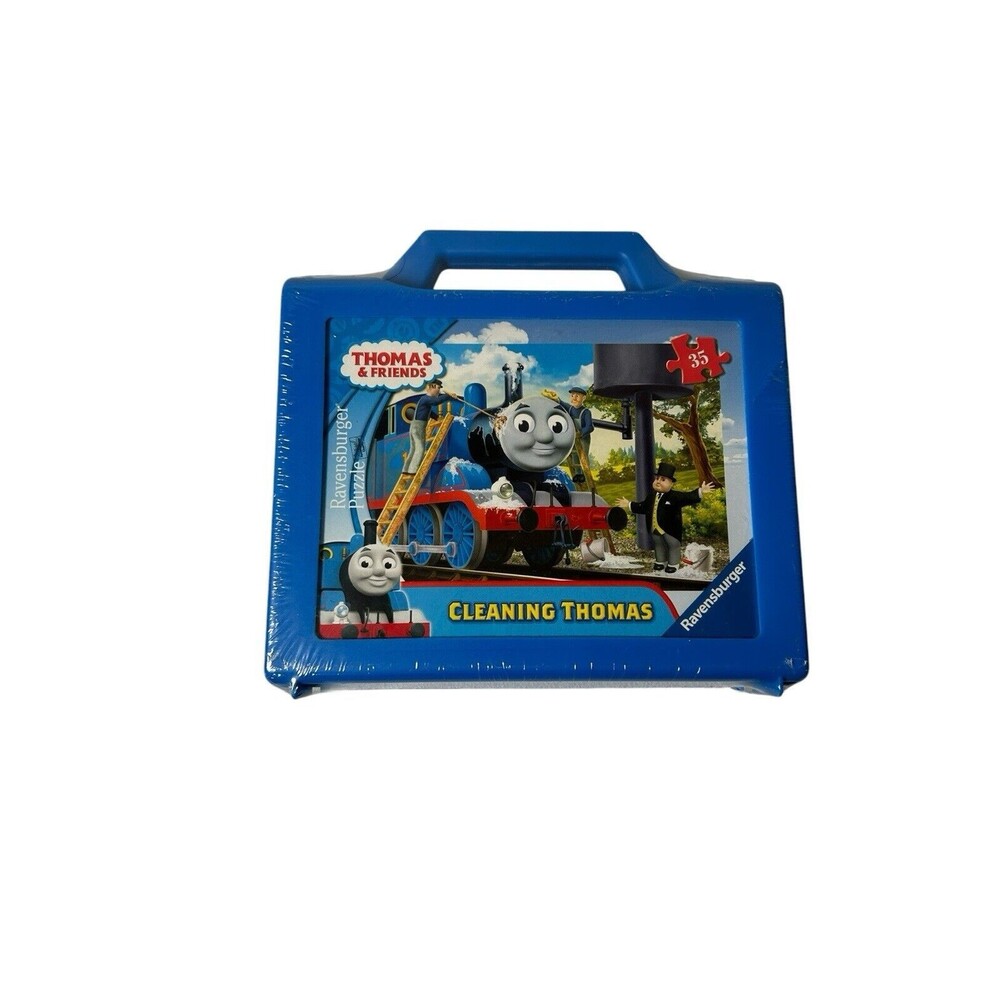 2012 Ravensburger Thomas & Friends Cleaning Thomas Puzzle With Travel Case 35pcs